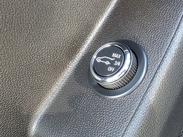 Used 2021 Chevrolet Traverse LT FWD image 29