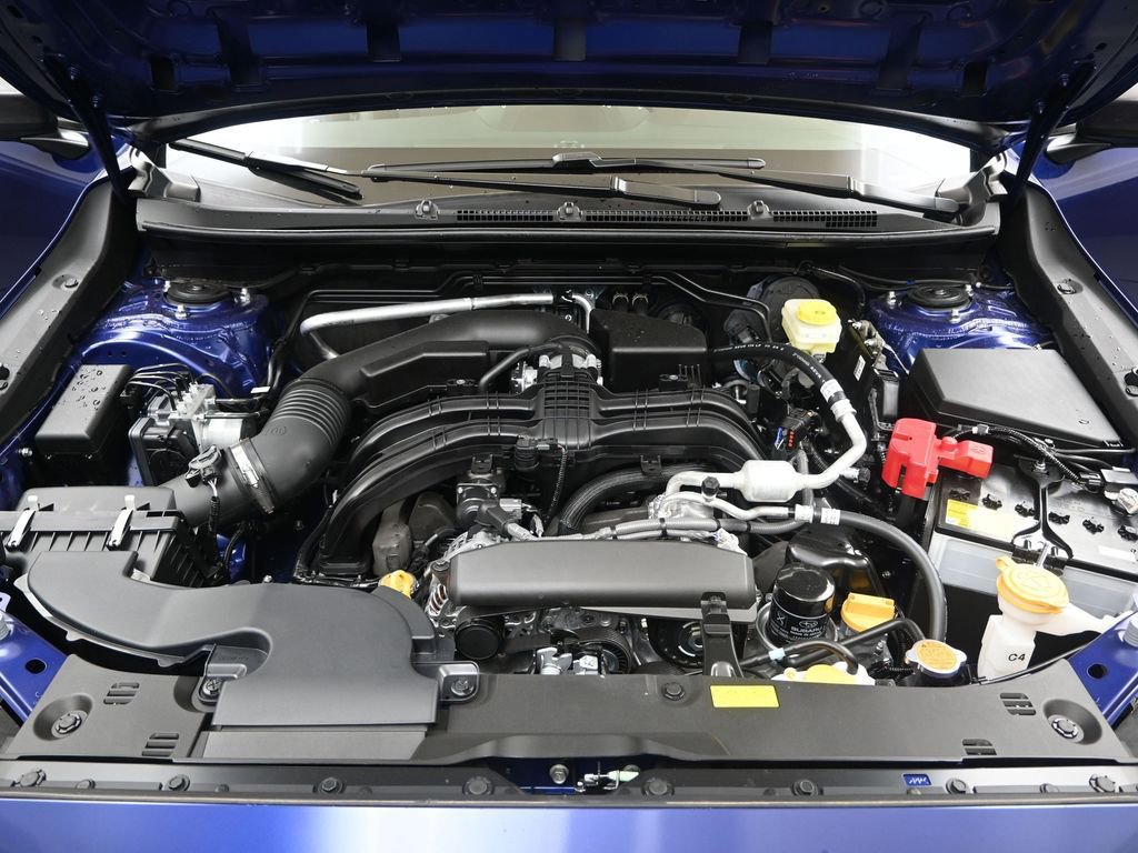 Used 2025 Subaru Crosstrek 2.0i Premium AWD/4WD image 9