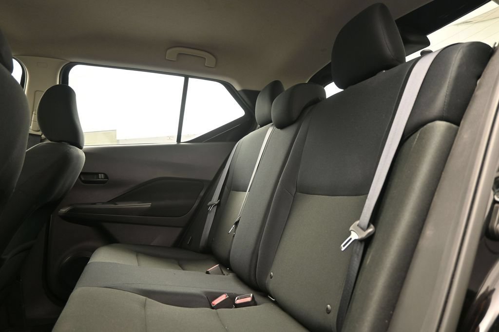 Certified 2025 Nissan Kicks Play S FWD image 13