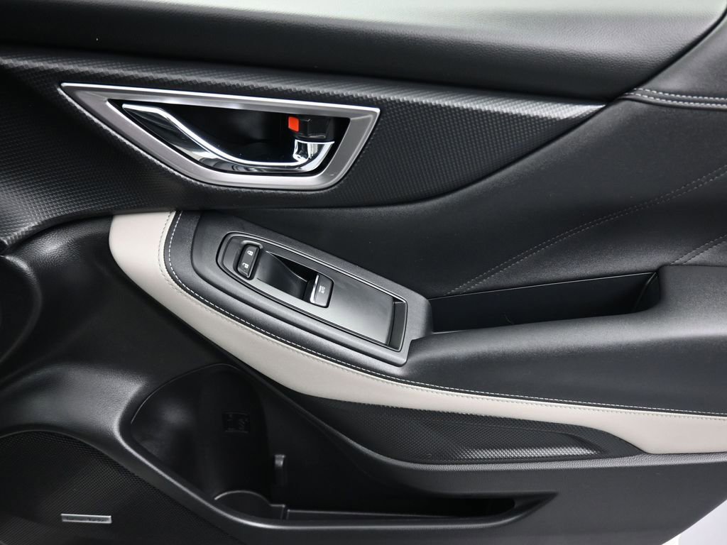 Used 2022 Subaru Forester Limited image 41