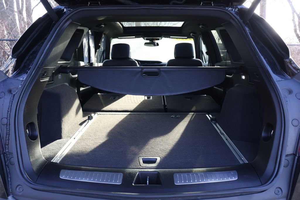 Used 2025 Cadillac XT5 Premium Luxury image 53