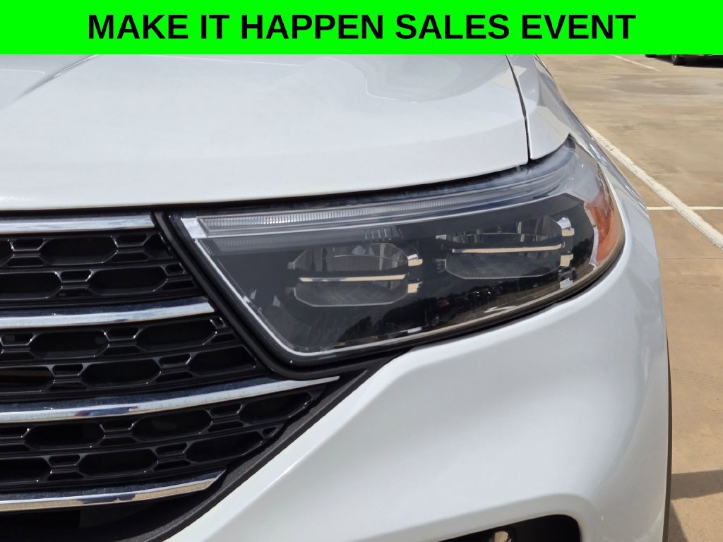 Used 2023 Ford Explorer XLT w/ Equipment Group 202A RWD image 31
