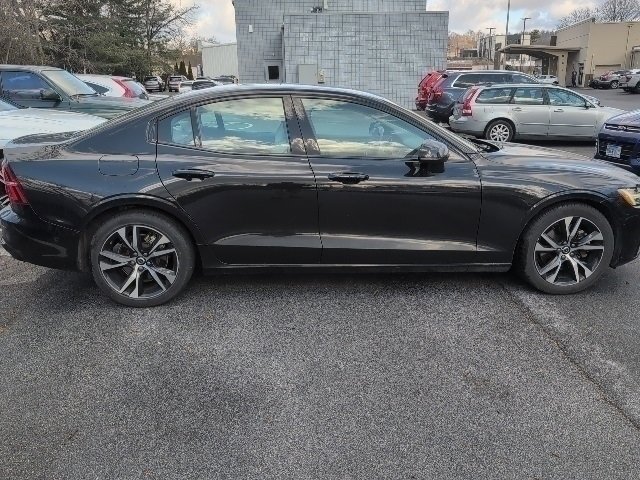 Used 2024 Volvo S60 B5 Plus image 7