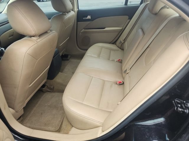 Used 2011 Ford Fusion SEL w/ 301A Rapid Spec Order Code FWD image 9