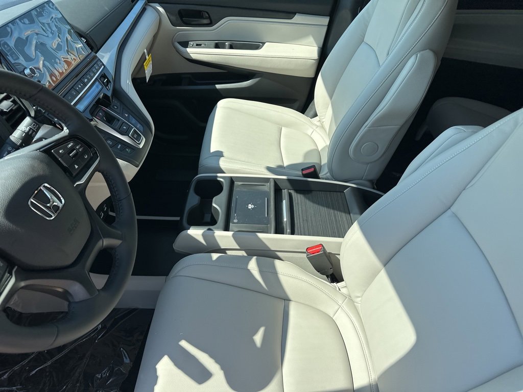 New 2026 Honda Odyssey EX-L image 8