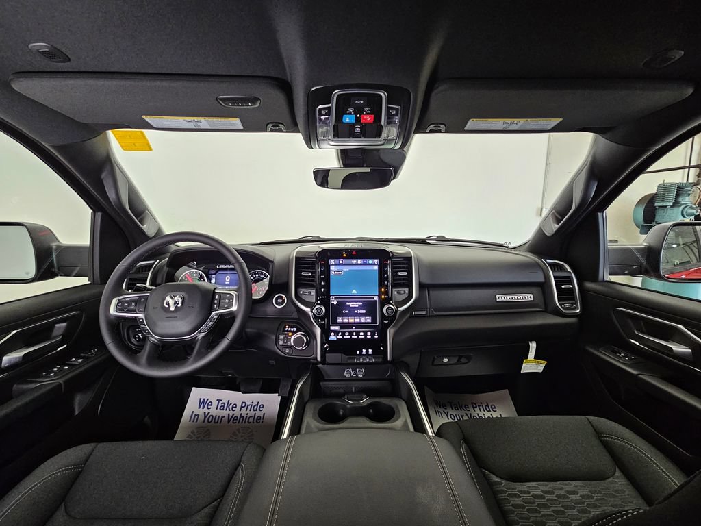 New 2026 RAM 1500 Big Horn AWD/4WD image 12