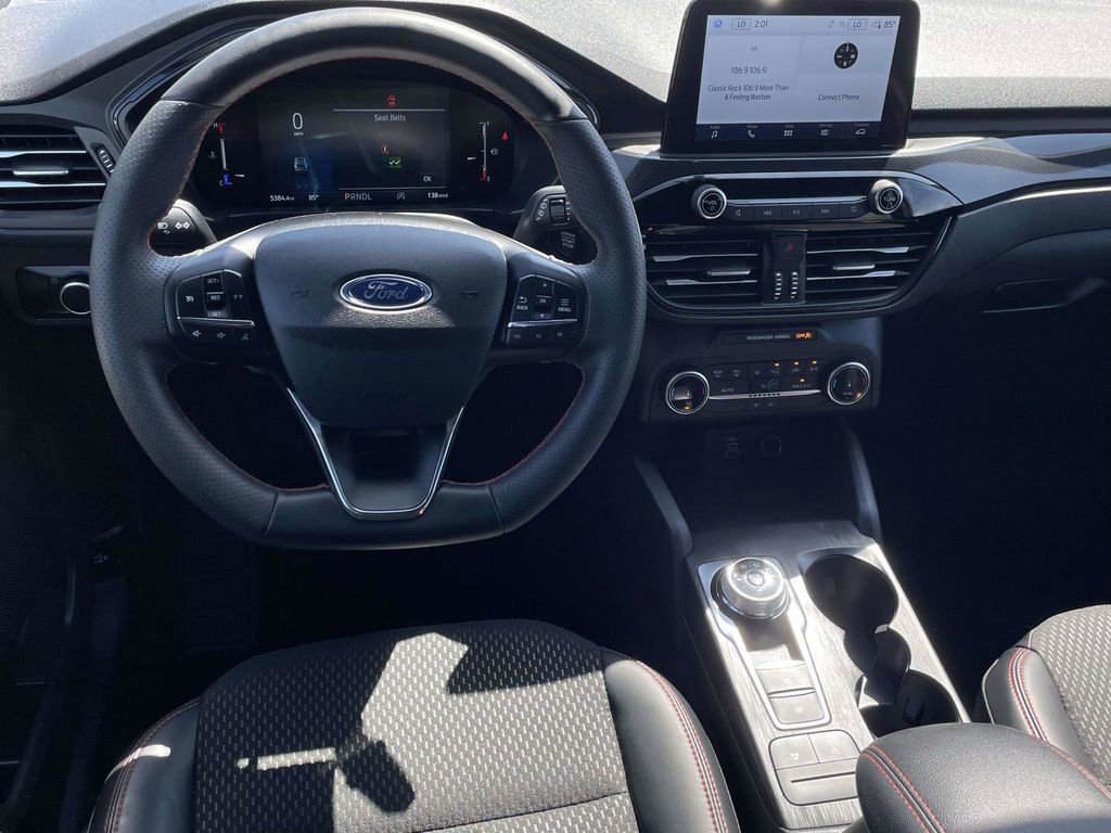 Used 2026 Ford Escape ST-Line FWD image 9