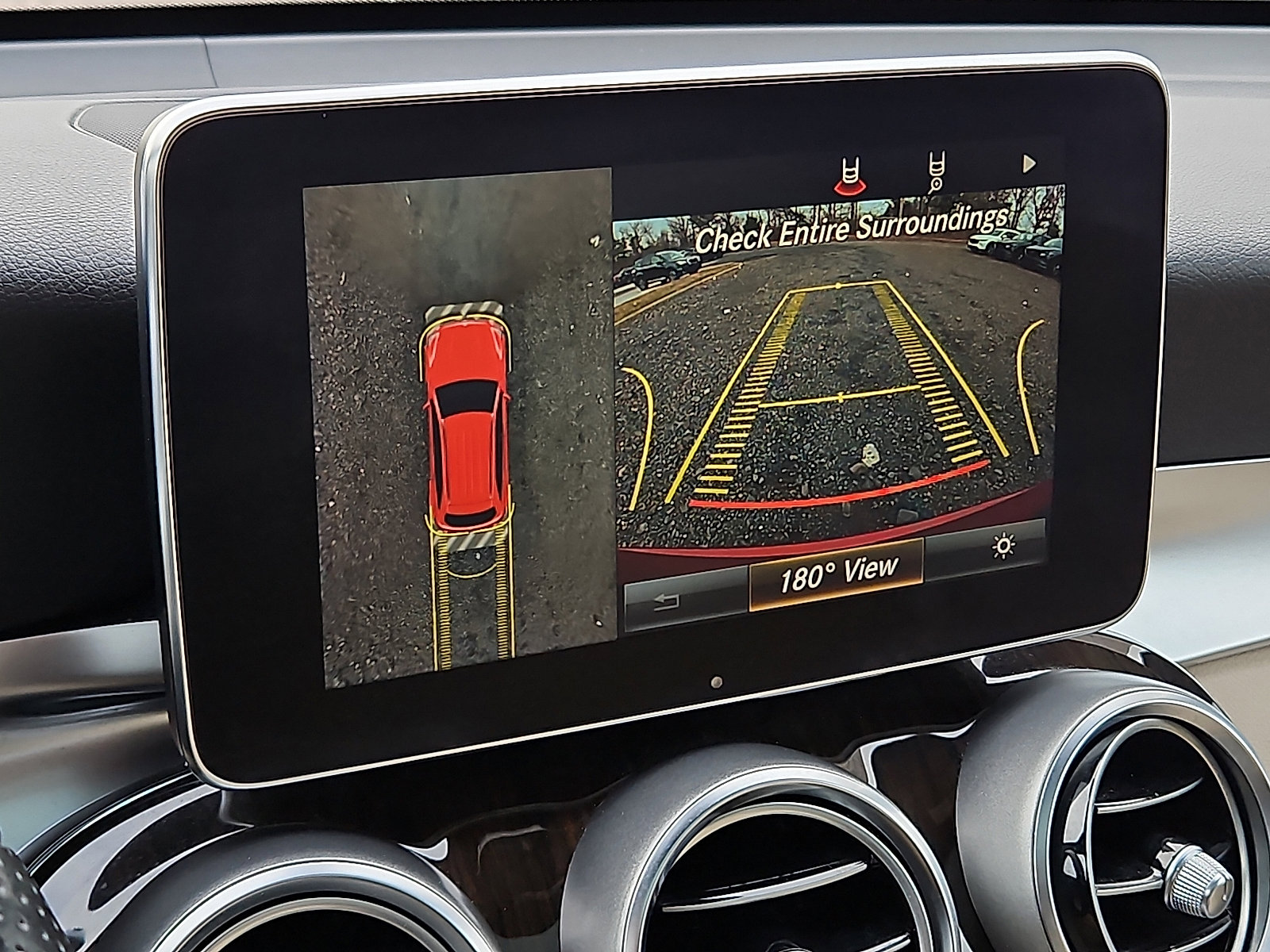 Used 2018 Mercedes-Benz GLC 300 4MATIC image 19