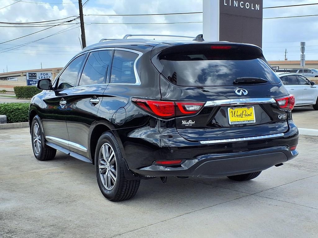 Used 2020 INFINITI QX60 Luxe w/ Essential Package FWD image 4