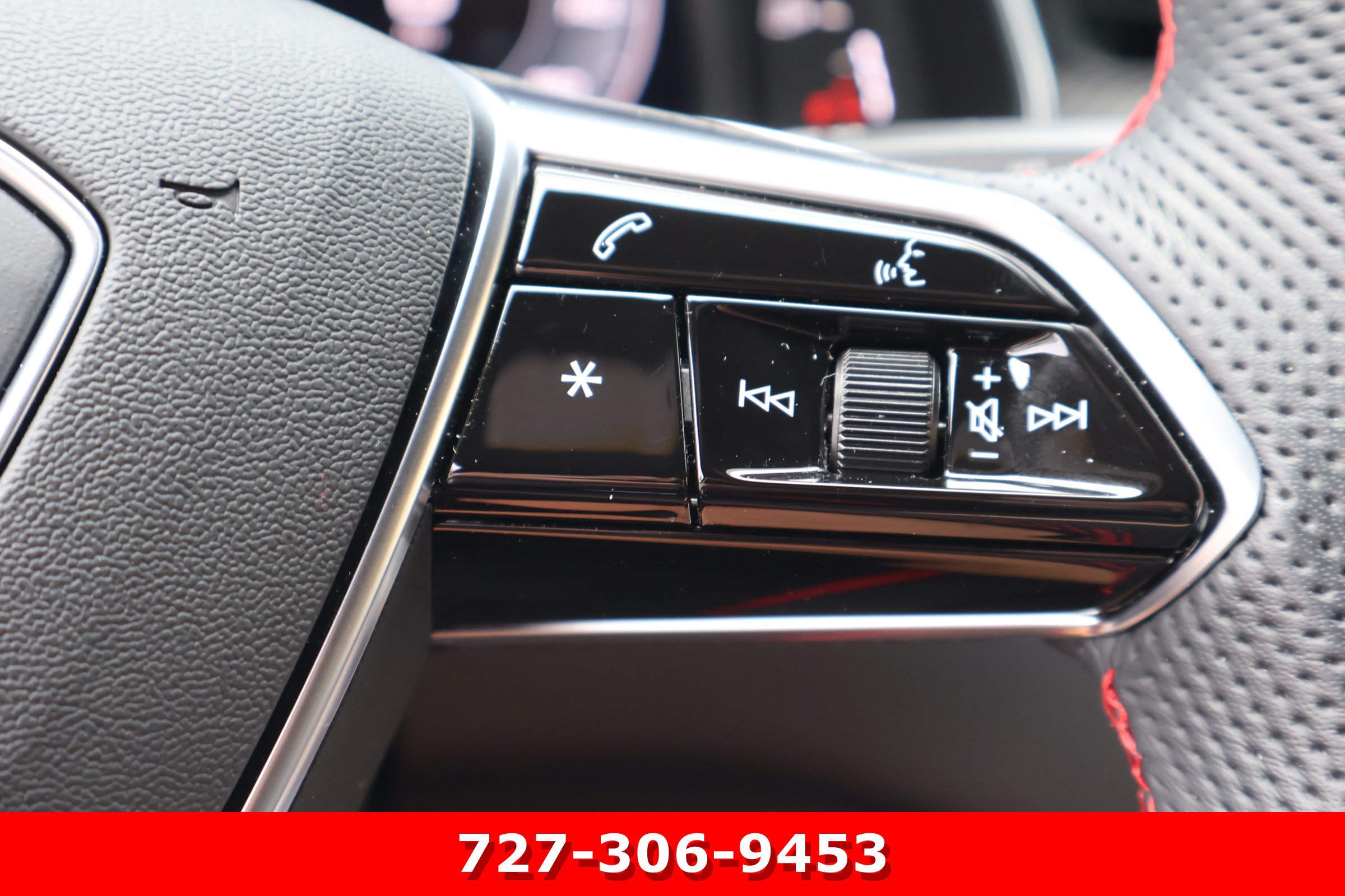 Used 2025 Audi S6 Prestige AWD/4WD image 25