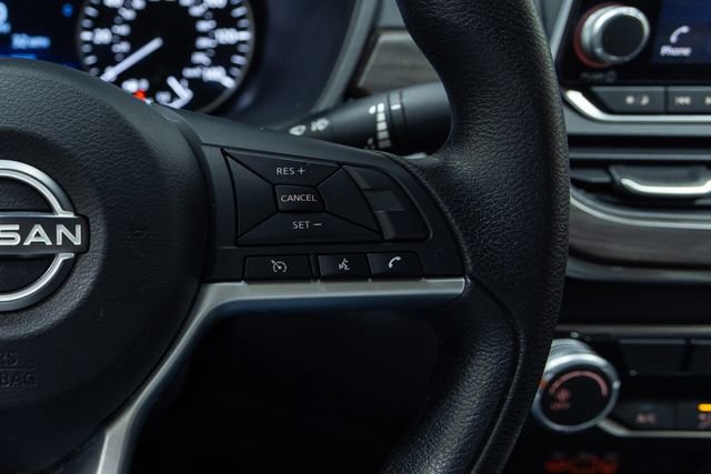 Used 2024 Nissan Altima 2.5 SV image 15