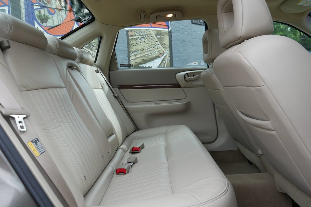 Used 2002 Chevrolet Impala LS w/ Seating Comfort Pkg FWD image 15
