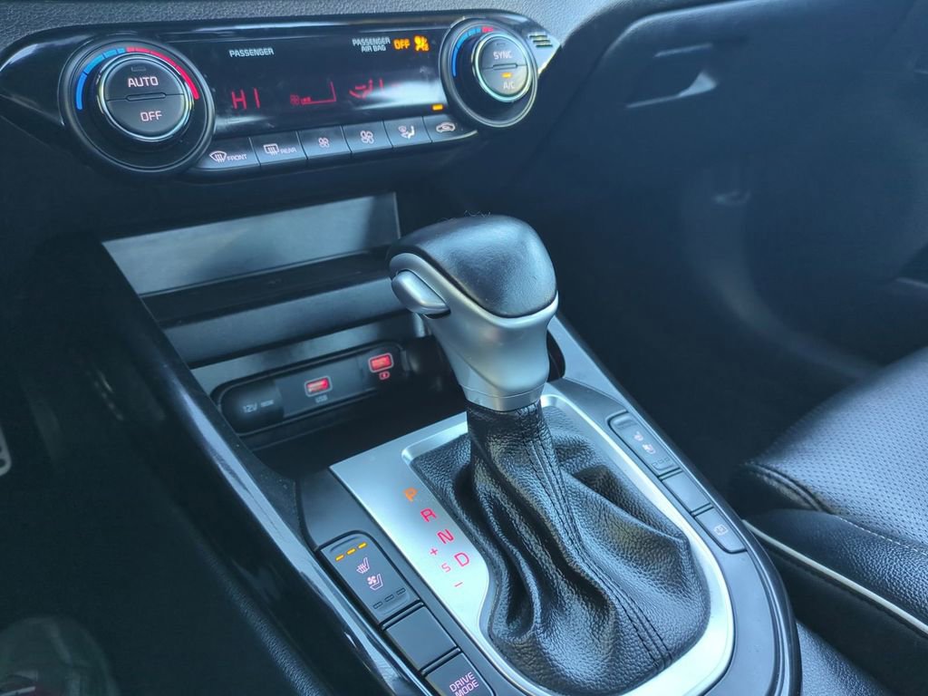 Used 2022 Kia Forte GT-Line w/ GT-Line Premium Package image 20