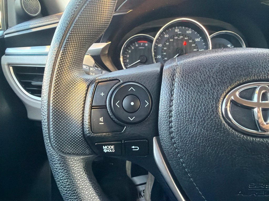 Used 2015 Toyota Corolla LE w/ Body Protection Package #1 FWD image 22
