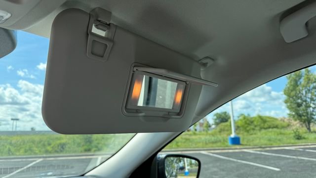 Used 2021 Ford Escape Titanium image 27