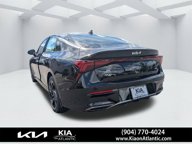 New 2027 Kia K5 GT-Line FWD image 5