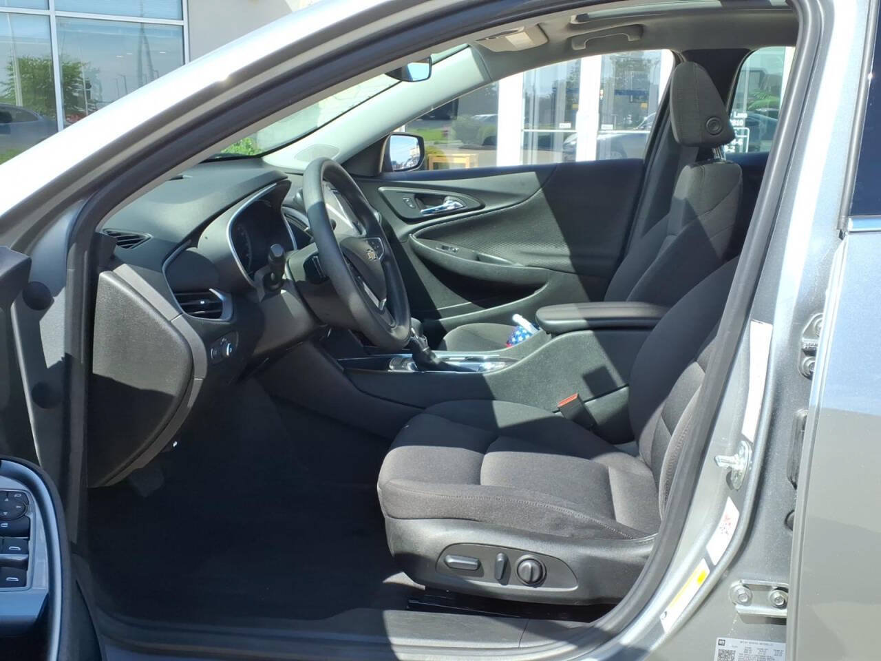 Used 2024 Chevrolet Malibu LT FWD image 25