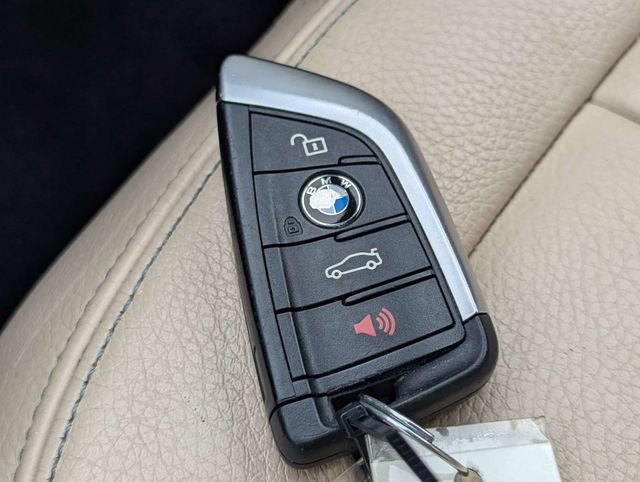 Used 2017 BMW X1 xDrive28i image 29