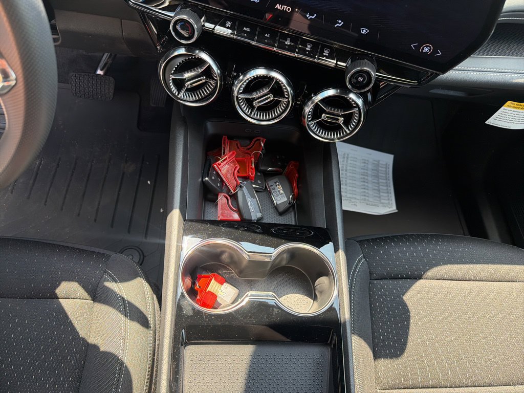 New 2025 Chevrolet Blazer EV LT AWD/4WD image 15