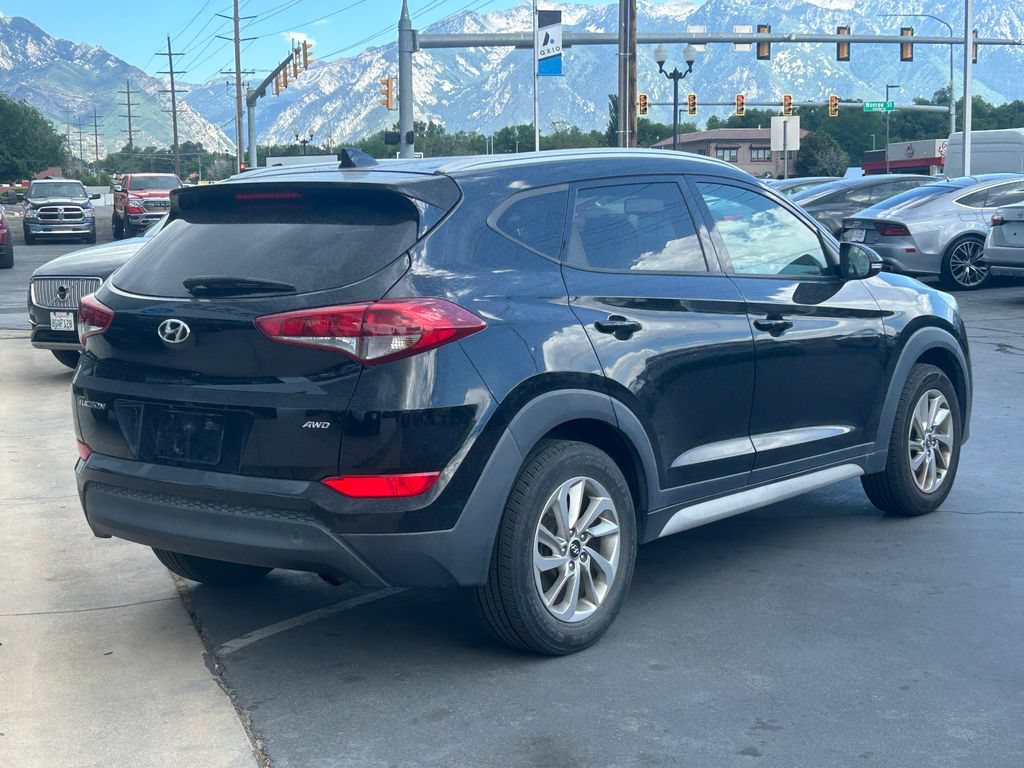 Used 2018 Hyundai Tucson SEL Plus w/ Cargo Package AWD/4WD image 4