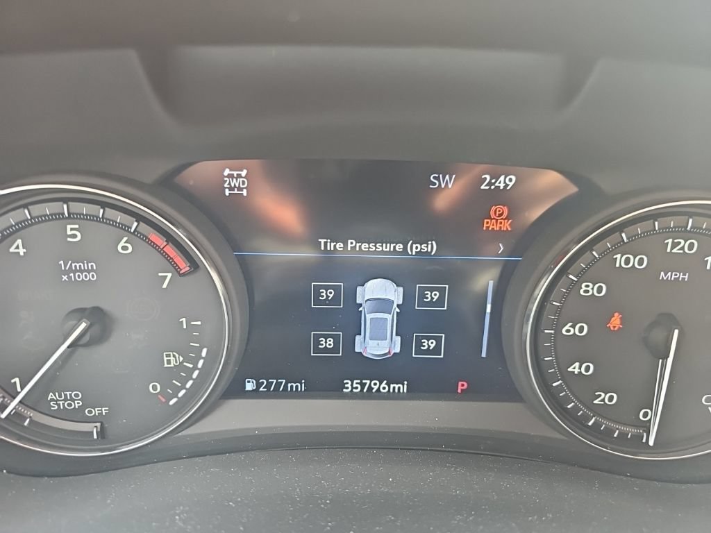 Used 2019 Cadillac XT4 Premium Luxury AWD/4WD image 12