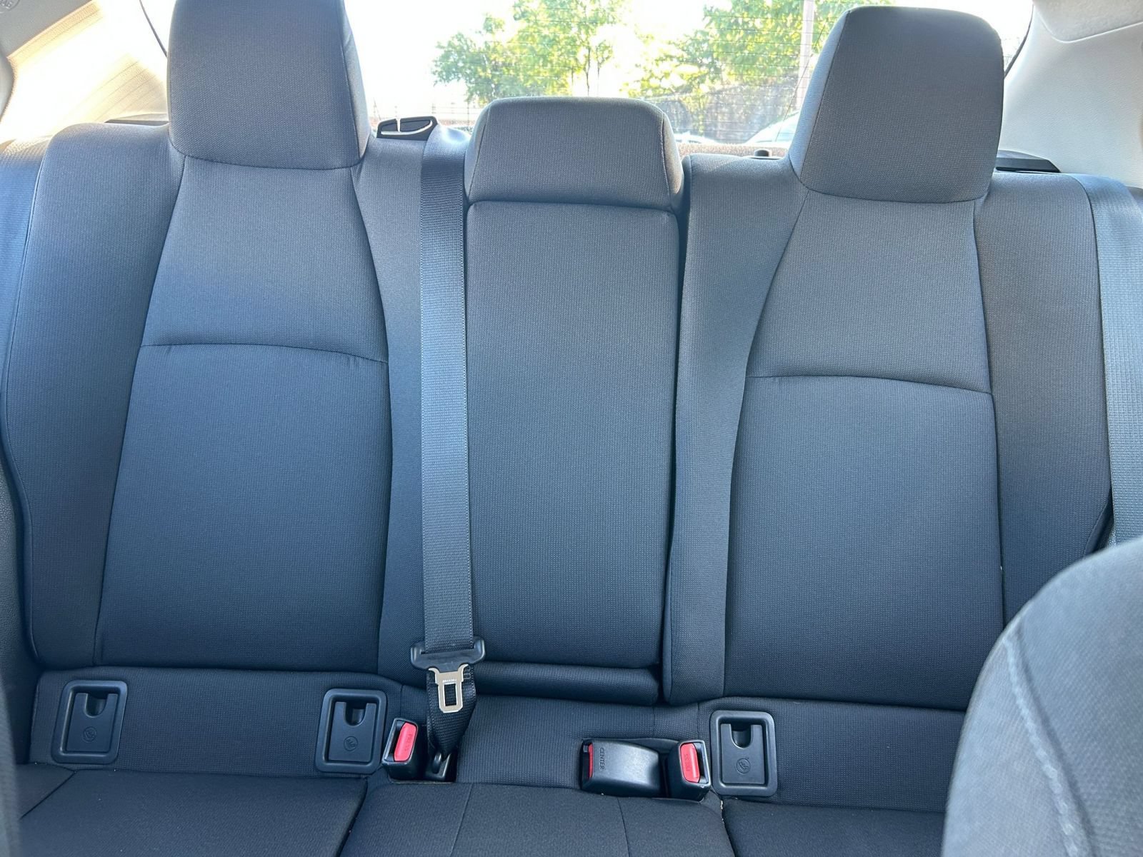 Used 2025 Toyota Corolla LE FWD image 33