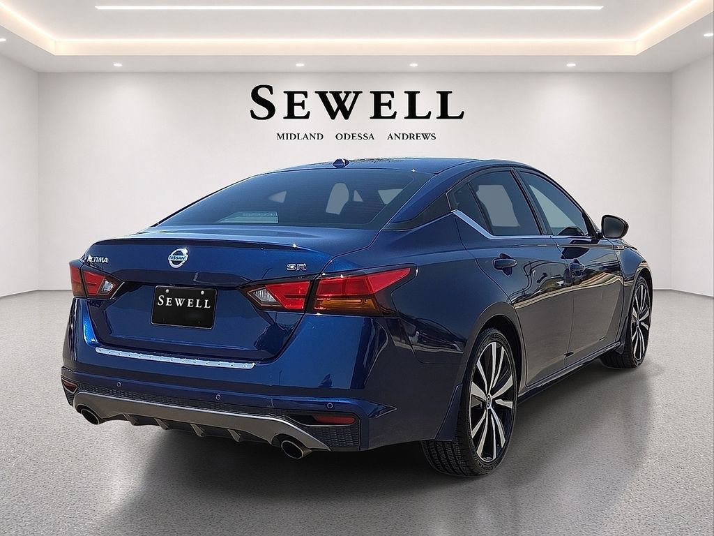 Used 2021 Nissan Altima 2.5 SR FWD image 4