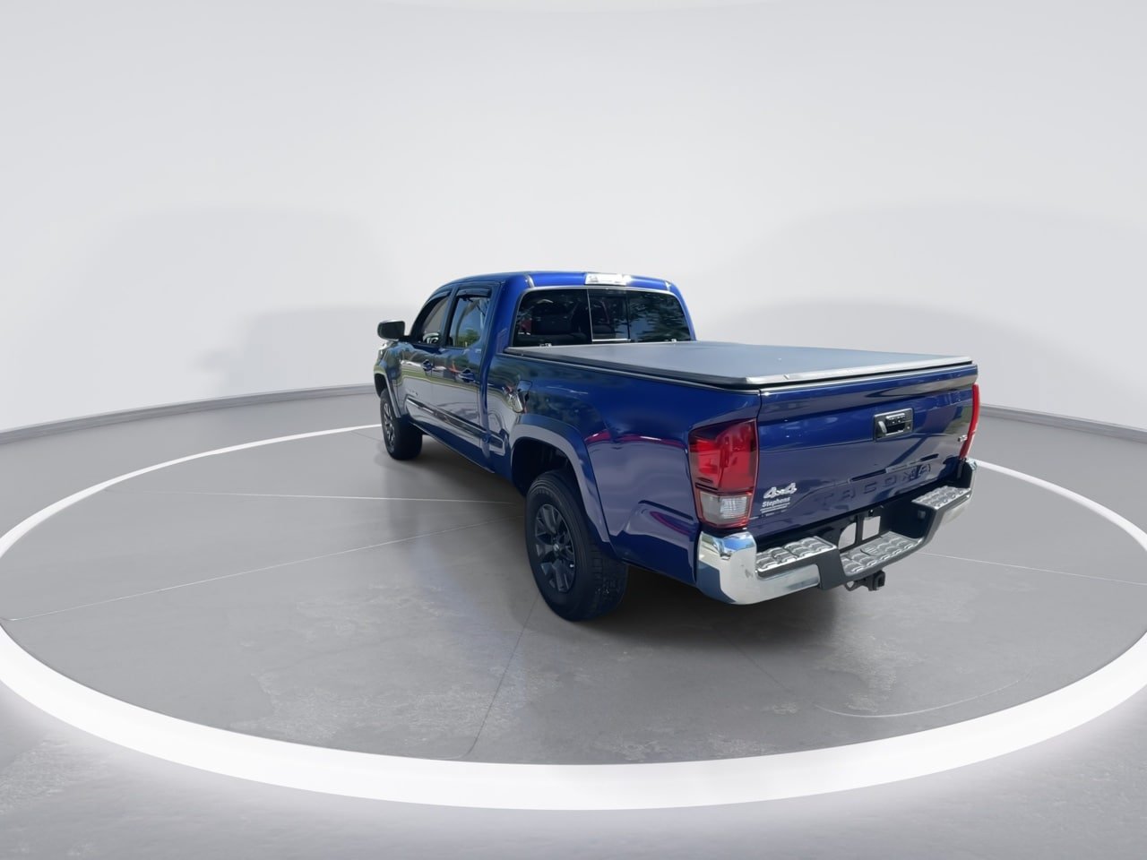 Used 2023 Toyota Tacoma SR5 AWD/4WD image 14