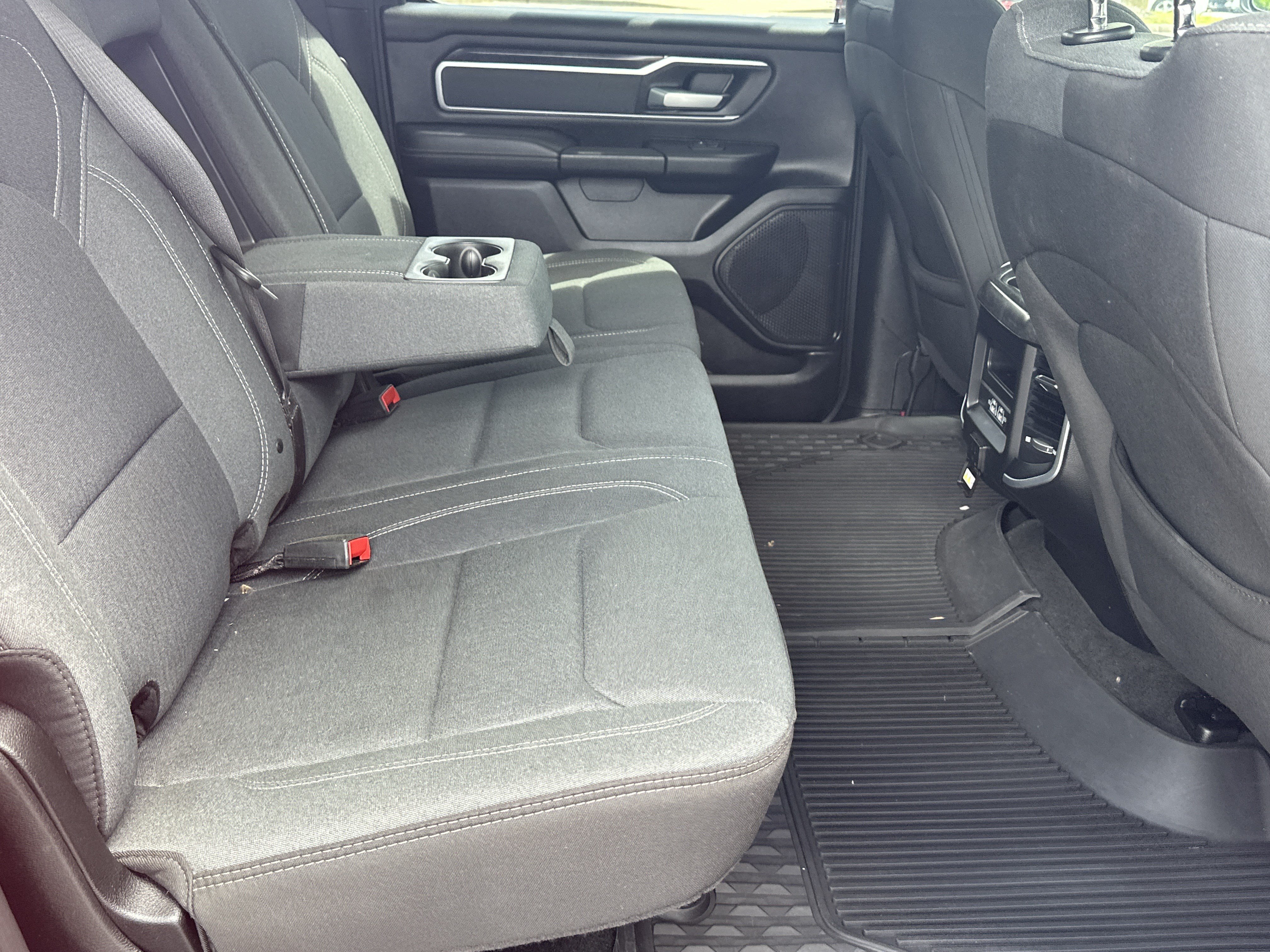Used 2022 RAM 1500 Big Horn AWD/4WD image 15