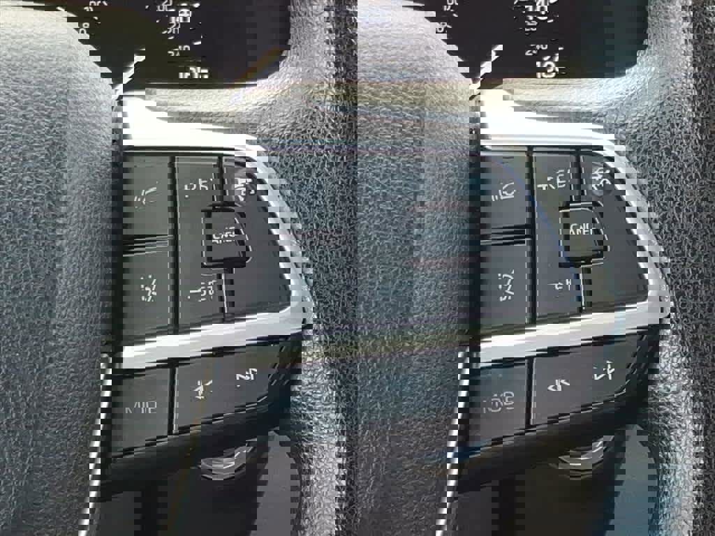 Used 2021 Toyota Sienna LE w/ LE Plus Package image 10