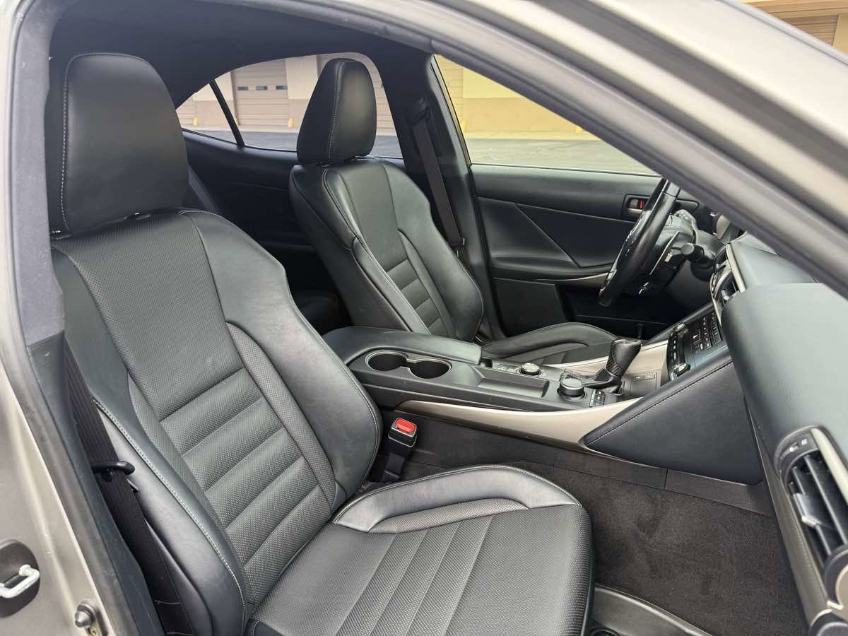Used 2017 Lexus IS 200t F Sport w/ F Sport Package RWD image 20