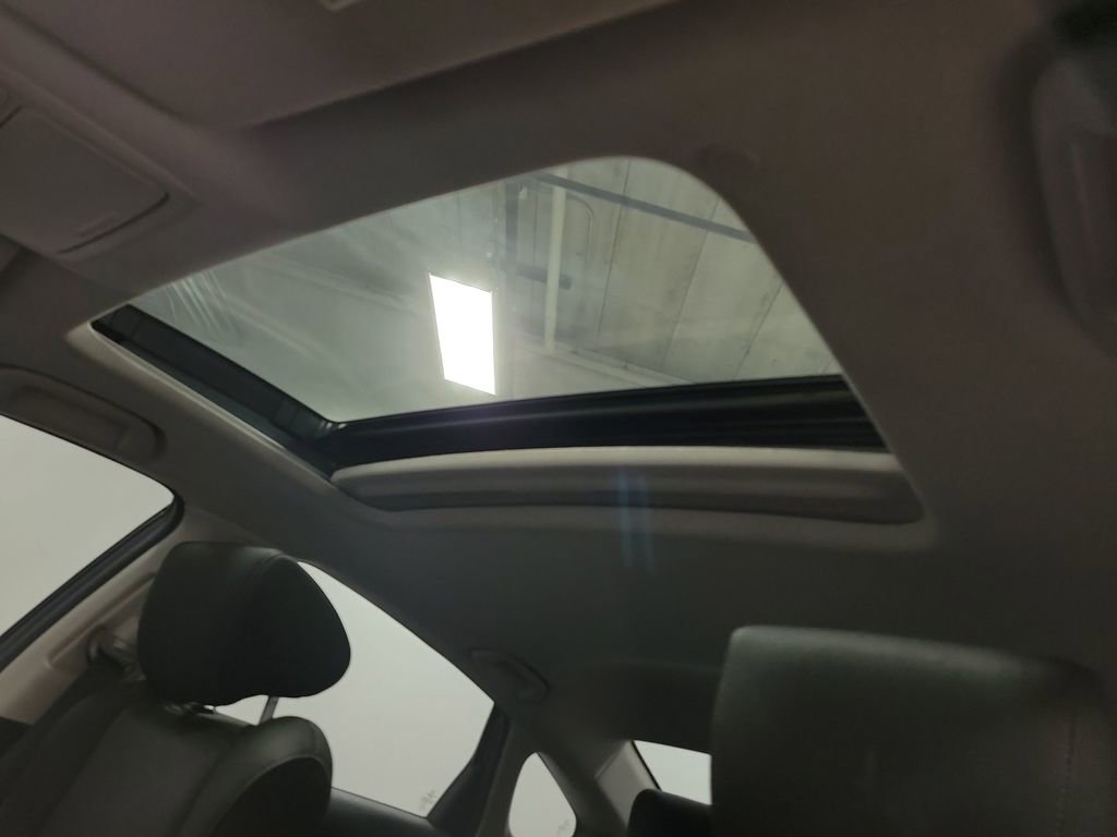 Used 2018 Honda Accord EX image 14