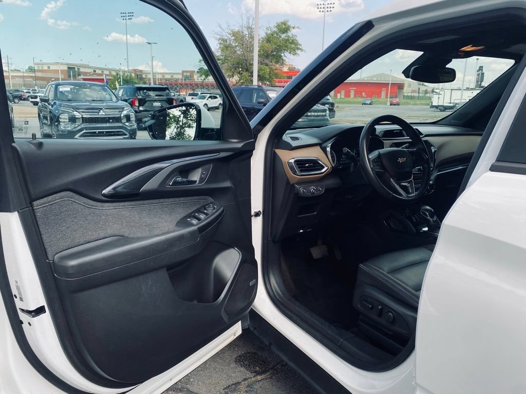 Used 2021 Chevrolet TrailBlazer ACTIV w/ Technology Package AWD/4WD image 10
