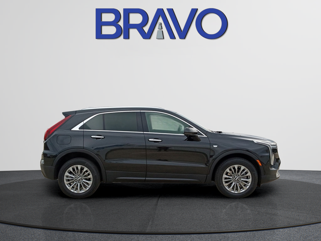 Used 2025 Cadillac XT4 Premium Luxury AWD/4WD image 4