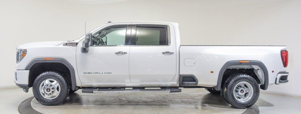 Used 2023 GMC Sierra 3500 Denali w/ Denali Ultimate Package AWD/4WD image 7