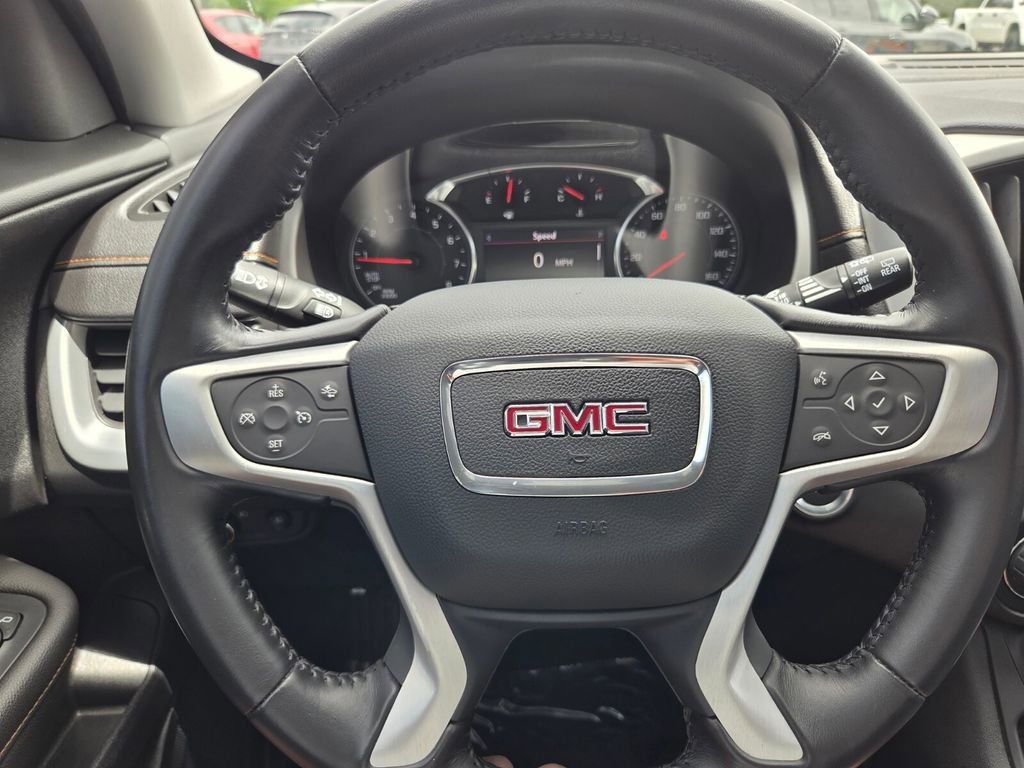 Used 2020 GMC Terrain SLT image 17