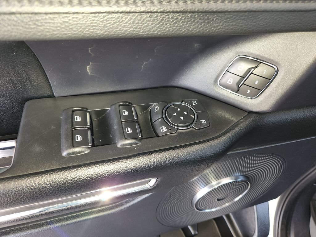 Used 2021 Ford Expedition XLT RWD image 32
