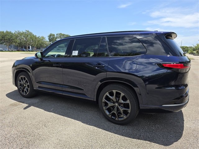 New 2025 Lexus TX 500h AWD image 5