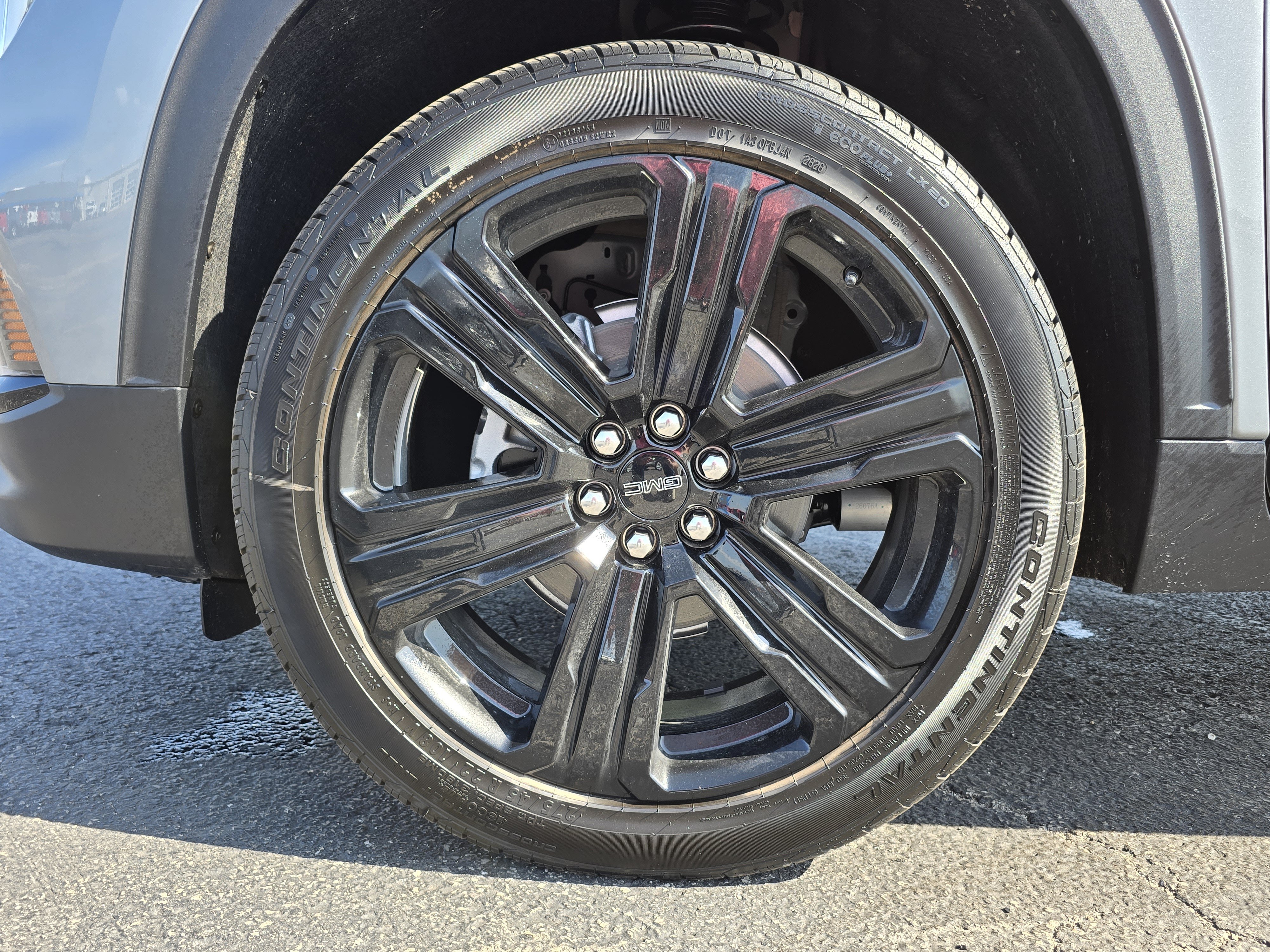 New 2027 GMC Acadia Elevation w/ Black Edition AWD/4WD image 11