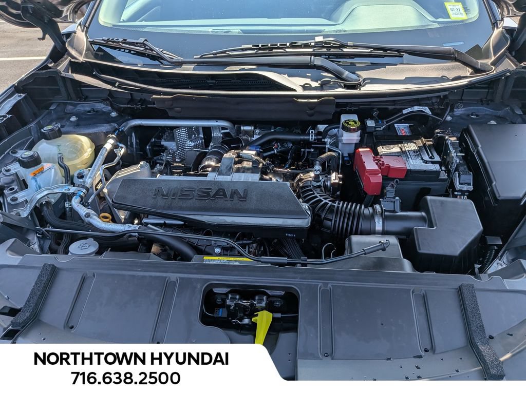 Used 2026 Nissan Rogue SL AWD/4WD image 36