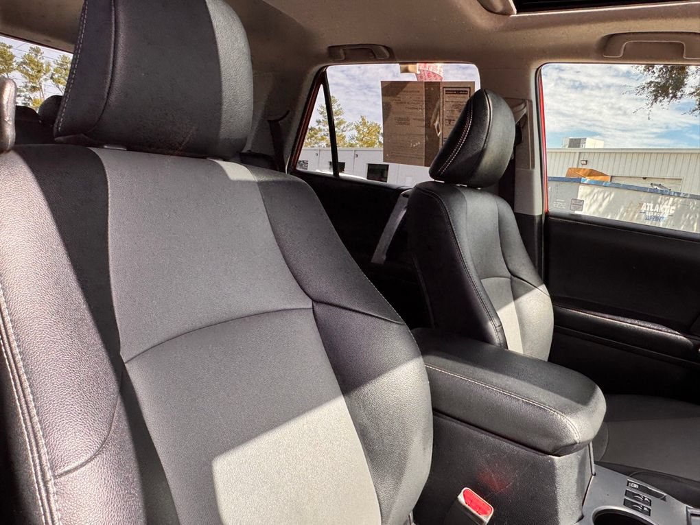 Used 2023 Toyota 4Runner SR5 Premium w/ Moonroof Package RWD image 39