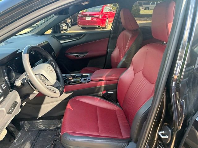 Used 2025 Lexus NX 250 FWD w/ Accessory Package (Z2) image 13