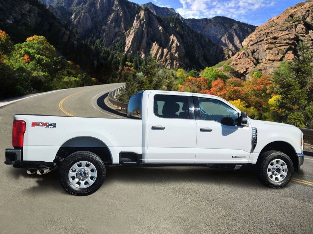 Used 2024 Ford F250 XLT w/ FX4 Off-Road Package image 2