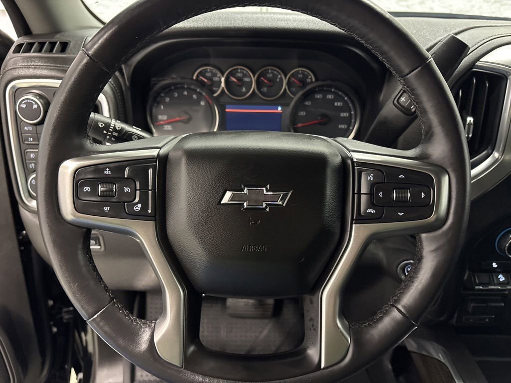 Used 2019 Chevrolet Silverado 1500 LT Trail Boss AWD/4WD image 19