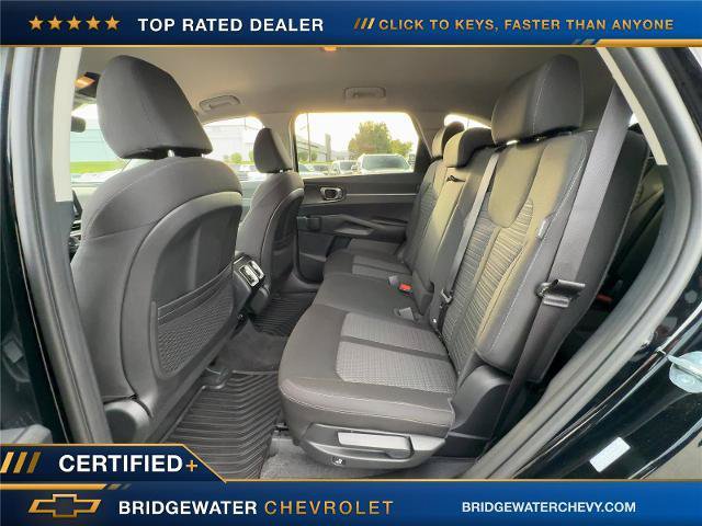 Used 2026 Kia Sorento LX FWD image 15