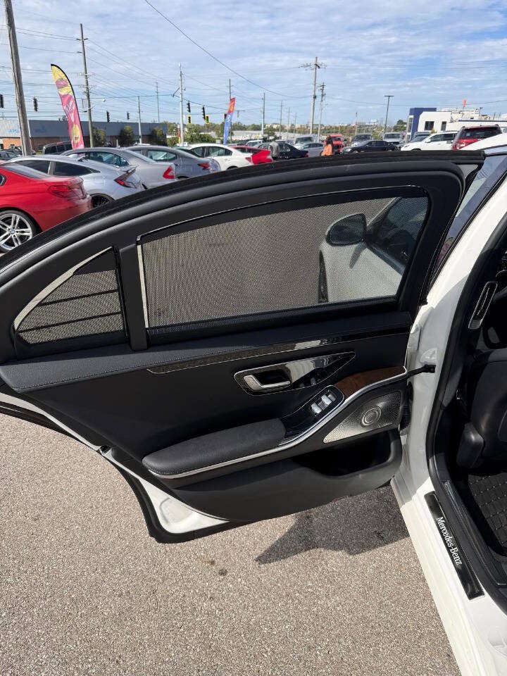 Used 2023 Mercedes-Benz S 580 4MATIC Sedan image 20