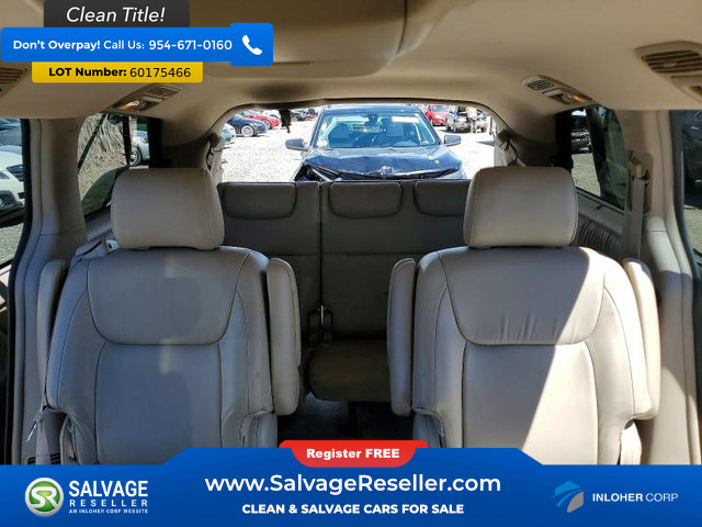 Used 2004 Toyota Sienna XLE w/ XLE Pkg 17 AWD/4WD image 13