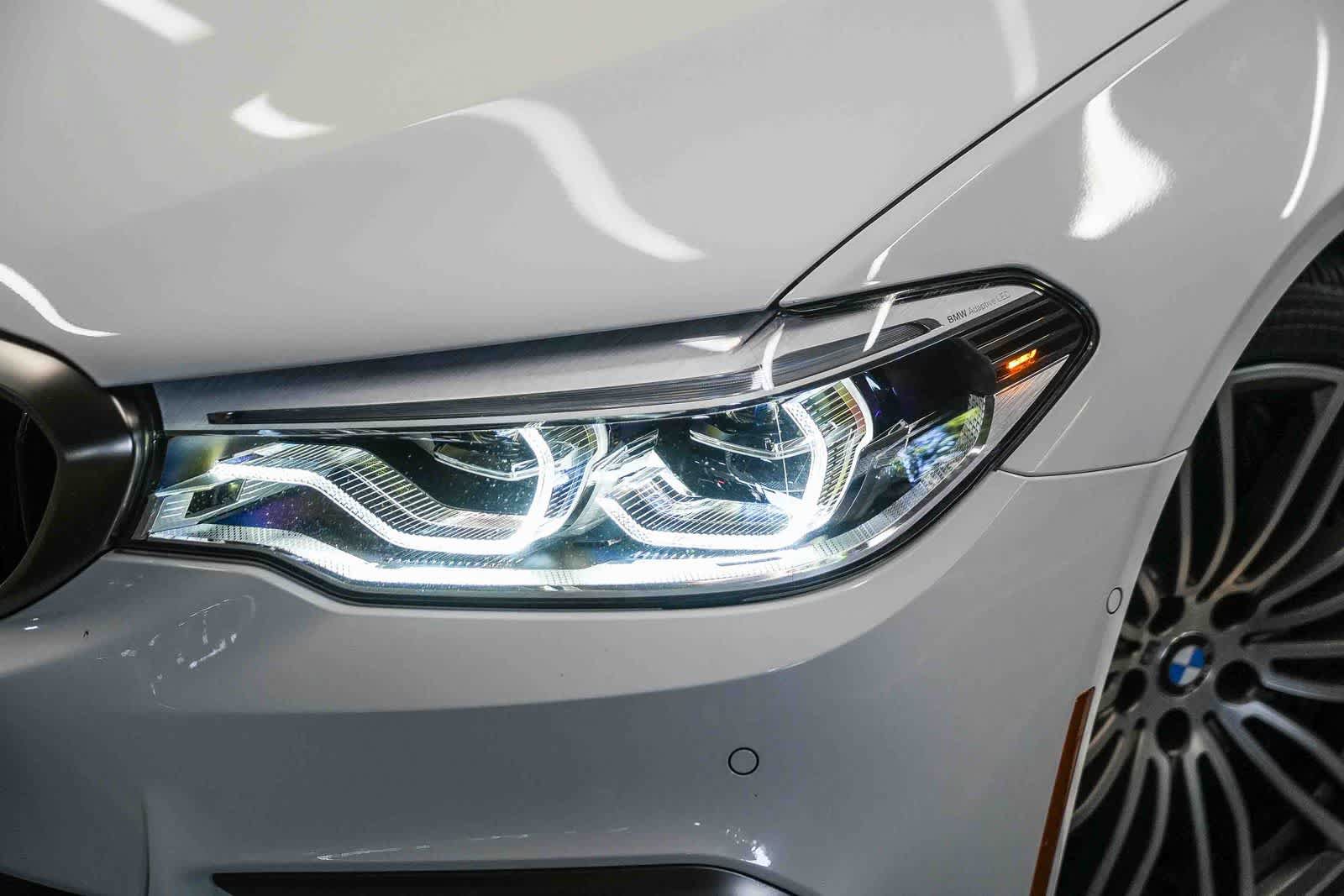 Used 2018 BMW M550i xDrive AWD/4WD image 2