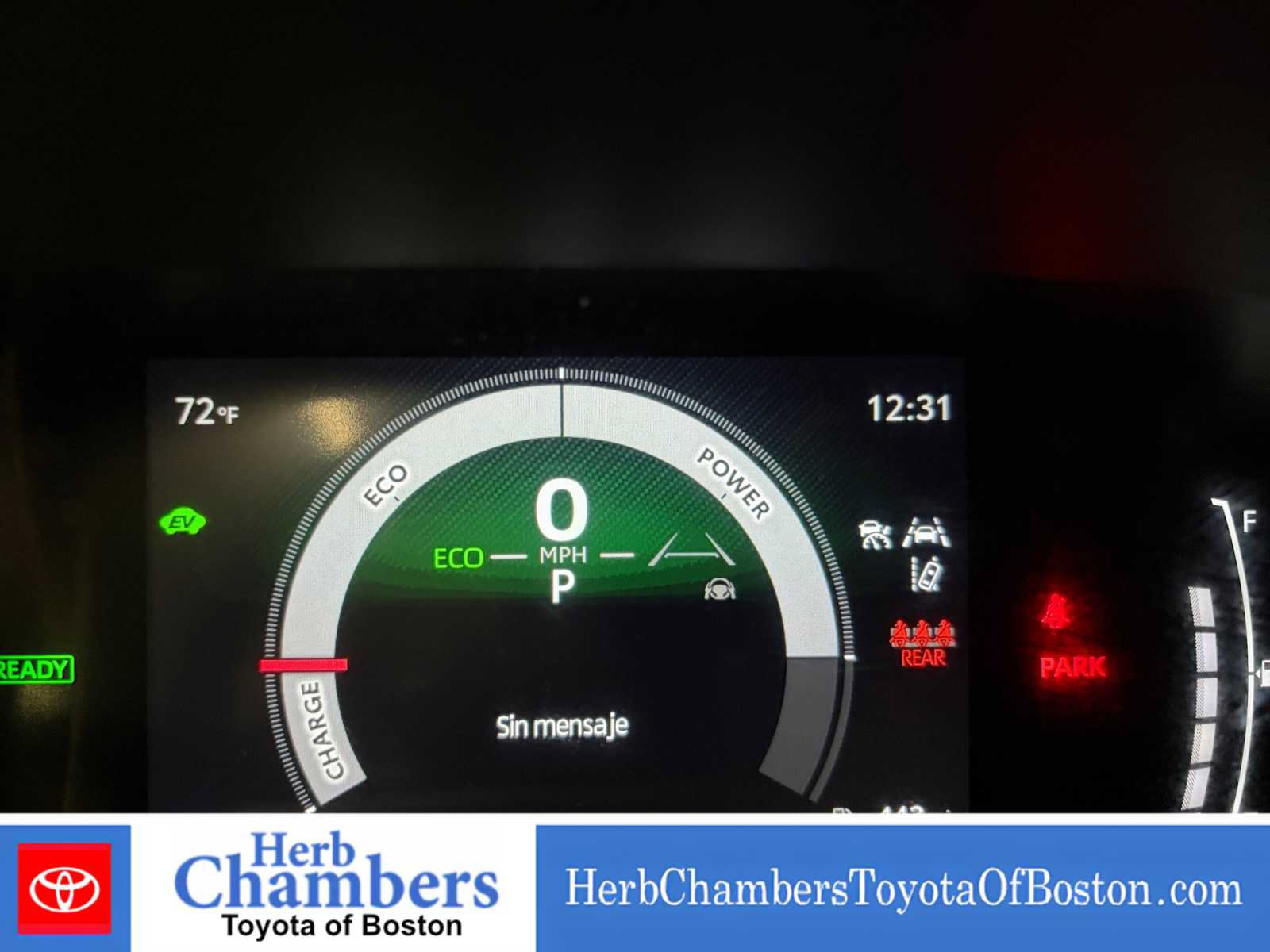 Used 2026 Toyota Corolla LE FWD image 5