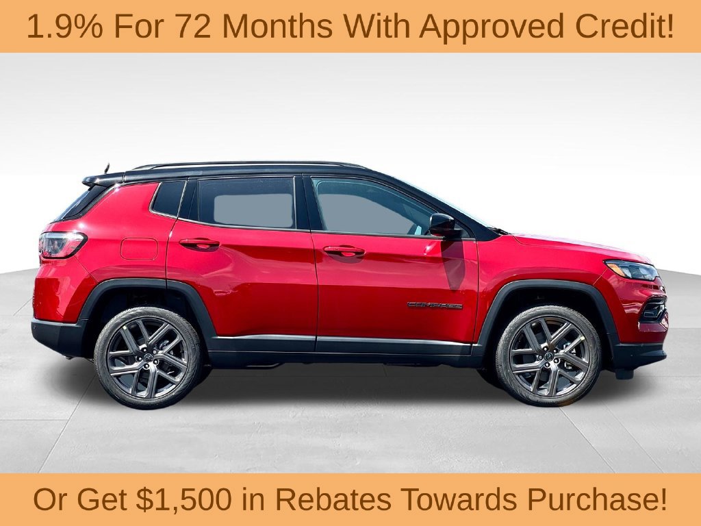 New 2026 Jeep Compass Limited w/ Sun, Sound & Navigation Group AWD/4WD image 8